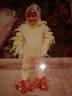 Pily Suarez Hormiga (nieta de Santiago Hormiga Mederos) cuando tenia 2 años, vestida de pollito.